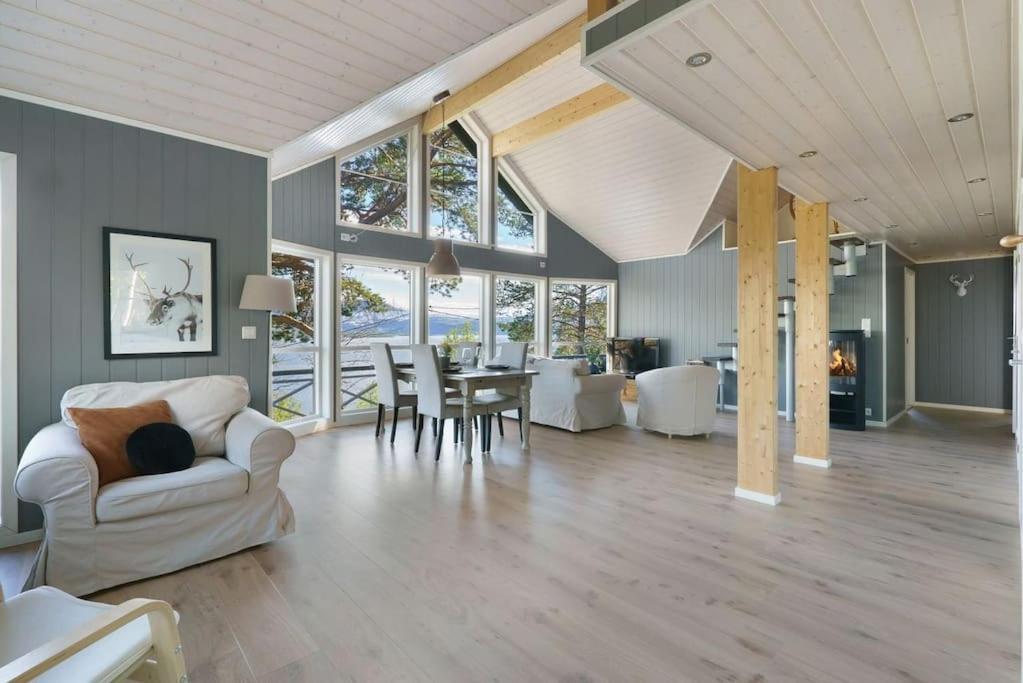Cabin In Malangen Mestervik Extérieur photo